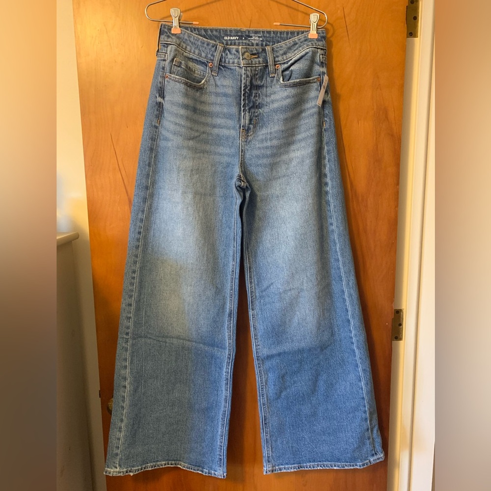 Old Navy Extra High-rise A-line Wide Leg Jean Sz 6